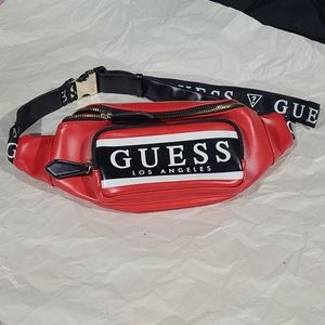 GUESS BELT BAG